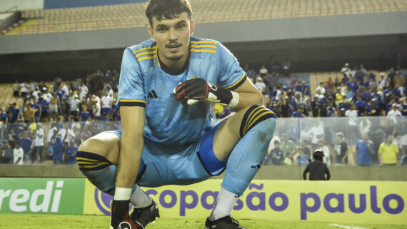 Otávio, destaque da base, deve ser emprestado ao Real Valladolid (foto: MAURO HORITA / STAFF IMAGES / FLICKR / CRUZEIRO)