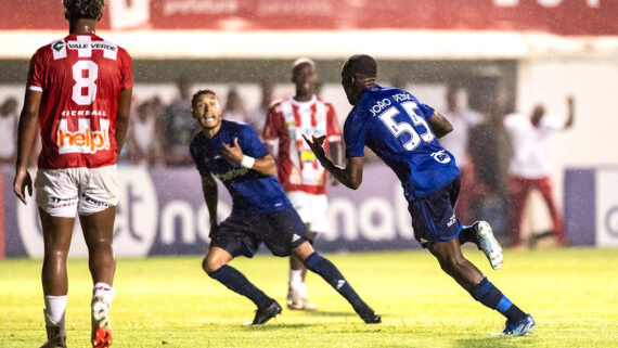 Garoto João Pedro marca no fim e Cruzeiro bate Vila Nova, em Nova Lima. (foto: Fotos :Staff Images / Cruzeiro
)