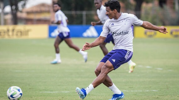 Recuperação de Kaiki passará por mais tempo. (foto: Foto: Gustavo Aleixo/Cruzeiro)