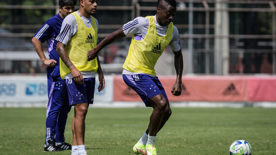 Machado, Palacios, Neris e mais. Cruzeiro negocia saídas. (foto: GUSTAVO ALEIXO / FLICKR / CRUZEIRO)