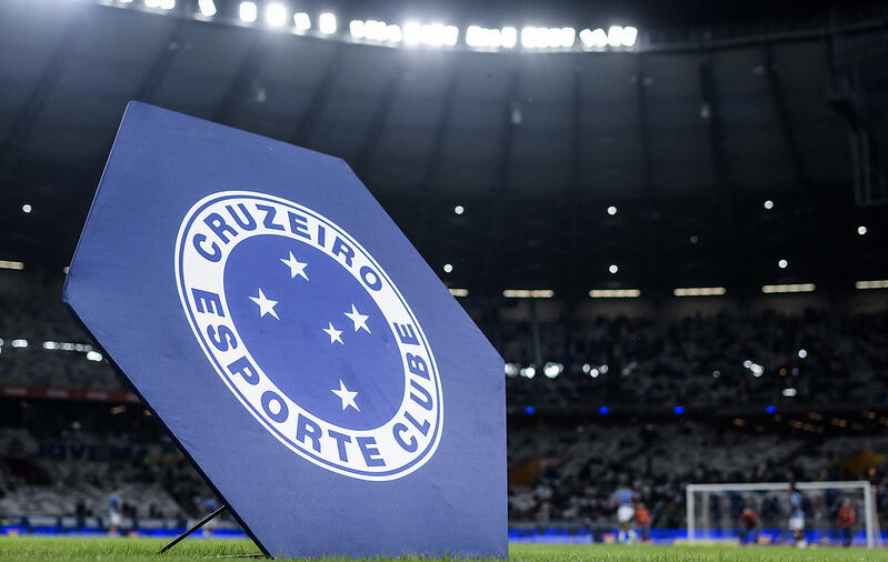 Cbf Define Data Para Duelo Entre Cruzeiro E Internacional Adiado Do Primeiro Turno Deus Me Dibre