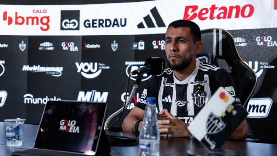 Apresentação de Junior Alonso (foto: Pedro Souza / Atlético)