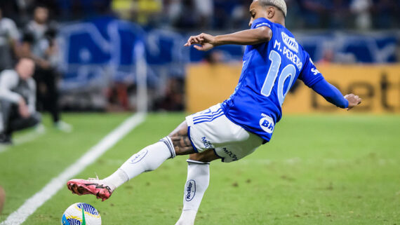 Matheus Pereira e William falaram sobre empate no clássico deste último sábado. (foto: GUSTAVO ALEIXO / FLICKR / CRUZEIRO)