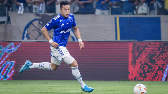 Marlon lamenta pontos deixados pelo caminho no Brasileiro. (foto: Gustavo Aleixo / Cruzeiro.)