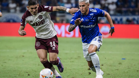 Cruzeiro empata com o Lanús atuando no Mineirão. (foto: Gustavo Aleixo/Cruzeiro
)