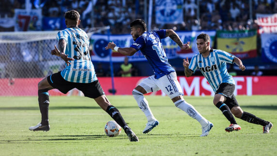 Cruzeiro fica com o vice da Sul-Americana. (foto: Gustavo Aleixo / Cruzeiro. )