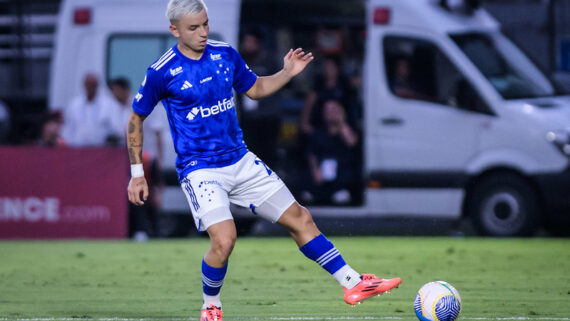 Argentino revela que vem sentindo dores devido a uma hérnia. (foto: Gustavo Aleixo / Cruzeiro.)