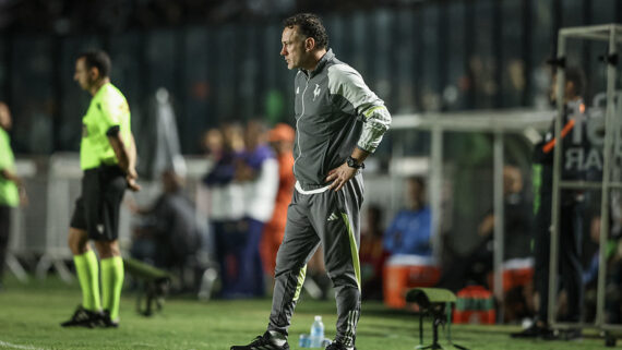 Gabriel Milito na partida contra o Vasco (foto: Flickr / Atlético)