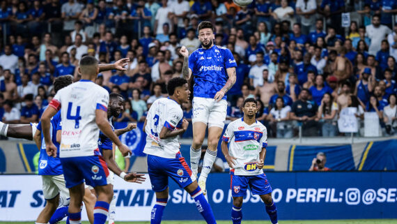 Cruzeiro empata no fim contra o Betim. (foto: Gustavo Aleixo/Cruzeiro
)