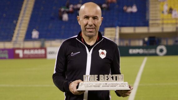 Leonardo Jardim entrou na mira do Cruzeiro. (foto: Divulgação/Al-Rayyan.)