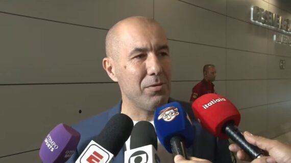 Português Leonardo Jardim chega para assumir a Raposa (foto: REPRODUÇÃO / SAMUCA TV)