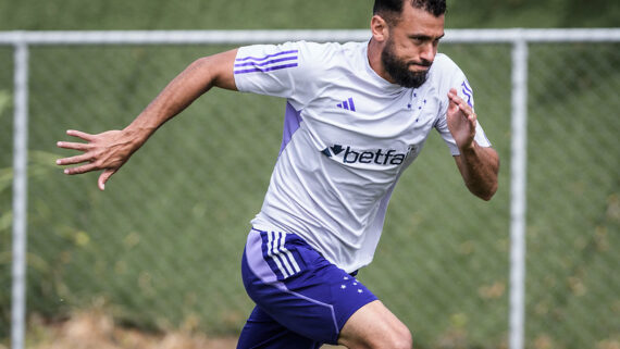 Luciano Castán não fica no Cruzeiro para a próxima temporada (foto: GUSTAVO ALEIXO / FLICKR / CRUZEIRO)