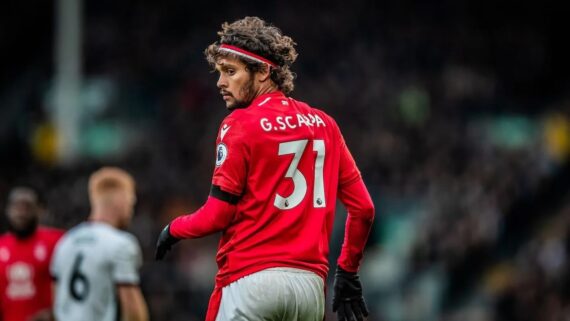 Gustavo Scarpa está próximo de ser anunciado no Atlético (foto: DIVULGAÇÃO / NOTTINGHAM FOREST)