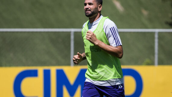 Gilberto fala sobre afastamento e ano ruim pelo Cruzeiro, prometendo volta por cima. (foto: Foto: Gustavo Aleixo / Cruzeiro )