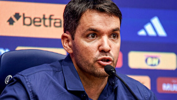 Larcamón fala sobre seu estilo de trabalho com jovens da base (foto: GUSTAVO MARTINS / FLICKR / CRUZEIRO)