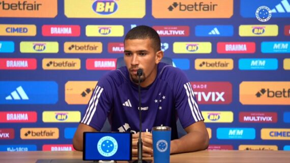 Léo Aragão chega para ser terceiro goleiro do Cruzeiro. (foto: Foto: Reprodução / Youtube.)