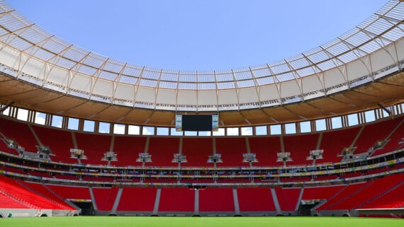 Estádio Mané Garrincha (foto: Paula Fróes / SETUR DF)