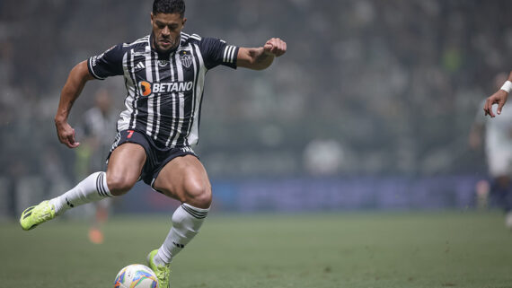Hulk em campo no clássico do último sábado (03), contra o Cruzeiro (foto: Pedro Souza / Atlético)