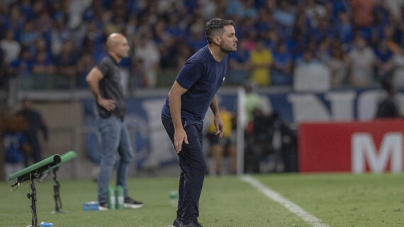 Larcamón projeta quando poderá contar com Lucas Villalba e José Cifuentes, recém contratados. (foto: Foto: Staff Images / Cruzeiro.)