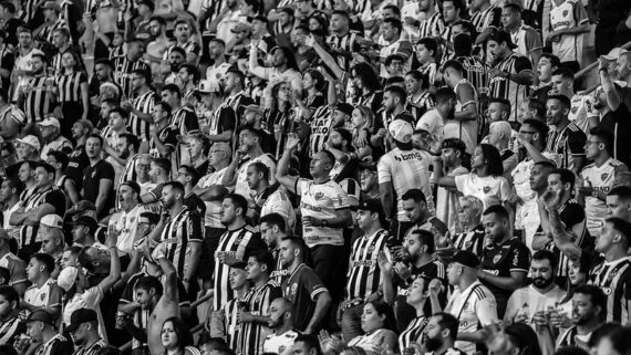 Torcida atleticana na Arena MRV (foto: Daniela Veiga / Atlético)