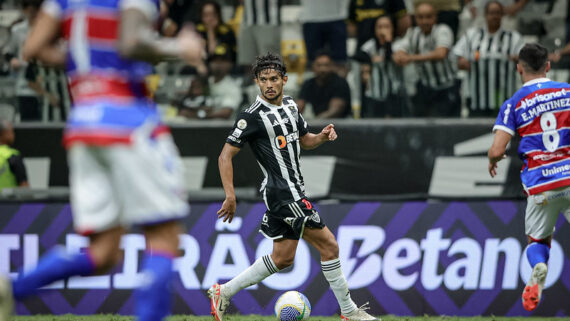 Scarpa na partida contra o Fortaleza (foto: Pedro Souza / Atlético)