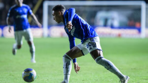 Robert vai atuar no futebol dinamarquês. (foto: Gustavo Aleixo/Cruzeiro
)
