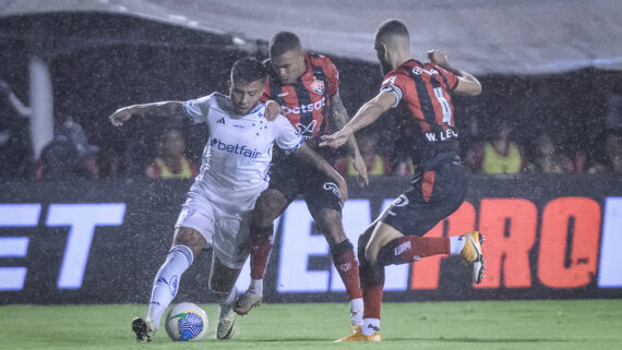 Cruzeiro chega ao quarto jogo sem vitória na temporada. (foto: Gustavo Aleixo/Cruzeiro)