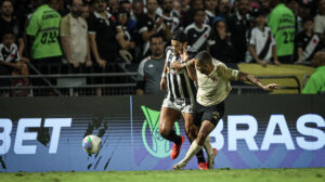Galo perdeu em São Januário por 2 x 0 (foto: Flickr / Atlético)