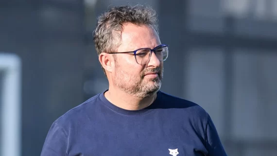 CEO do Cruzeiro, Mattos critica demora da PM para tomar decisão. (foto: Gustavo Aleixo/Cruzeiro.)
