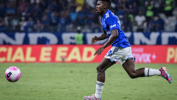 Jhosefer vai jogar emprestado no América-MG. (foto: Gustavo Aleixo/Cruzeiro.)