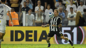 Santos 2 x 0 Atlético - 4ª Rodada do Campeonato Brasileiro 2025 (foto: Foto: Pedro Souza / Atlético)