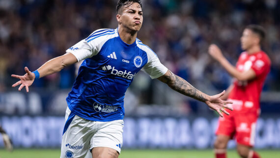 Kaio Jorge brilha em vitória do Cruzeiro com dois gols. (foto: Gustavo Aleixo / Cruzeiro.)