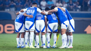 Já eliminado, Cruzeiro terá dois jogos em casa pela Sul-Americana. (foto: Gustavo Aleixo/Cruzeiro.)