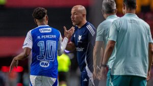 Leonardo Jardim elogiou bom momento coletivo e individual da equipe (foto: RAFAEL VIEIRA / FLICKR / CRUZEIRO)