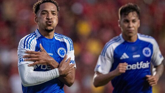 Cruzeiro chegou ao terceiro triunfo consecutivo no Brasileiro. (foto: Rafael Vieira.)