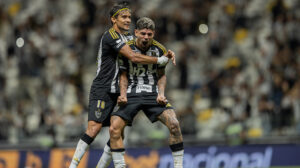 Rubens comemora gol na Arena MRV (foto: Pedro Souza / Atlético)