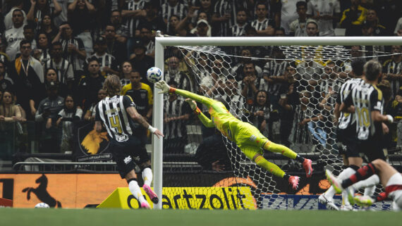 Everson foi o nome da noite na Arena MRV (foto: Pedro Souza / Atlético)