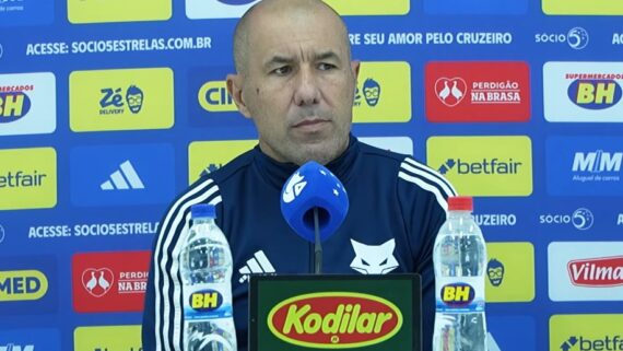 Jardim fez análise da sua equipe diante de vitória sobre o Botafogo (foto: REPRODUÇÃO / TV CRUZEIRO / YOUTUBE)