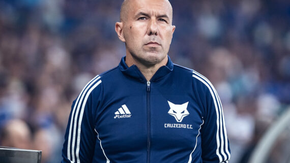 Jardim mostra emoção após vitória em clássico e classificação na Copa do Brasil (foto: GUSTAVO ALEIXO / FLICKR / CRUZEIRO)