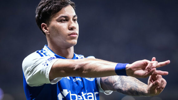Kaio Jorge decide e Cruzeiro avança na Copa do Brasil (foto: GUSTAVO ALEIXO / FLICKR / CRUZEIRO)