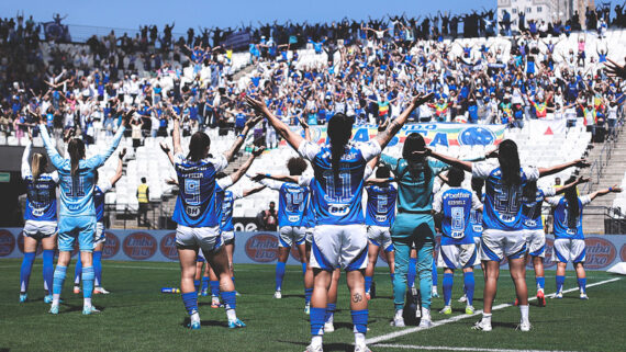 O Cruzeiro Feminino estreou no Campeonato Mineiro com uma vitória histórica. (foto: Foto: Gustavo Martins/ Cruzeiro)