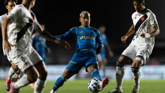 Cruzeiro foi superado pelo Vasco no Brasileirão (foto: THAIS MAGALHAES / FLICKR / CRUZEIRO)