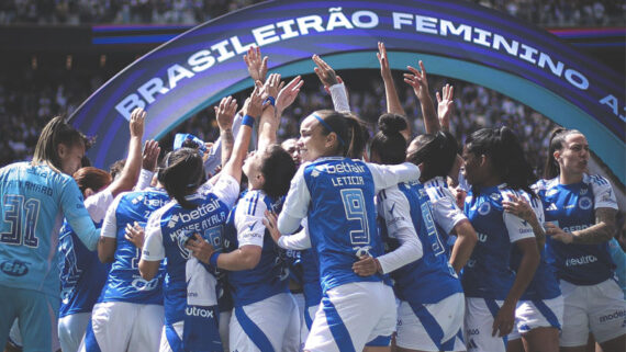 Festa corinthiana e campanha histórica do Cruzeiro (foto: Foto: Gustavo Martins/ Cruzeiro)