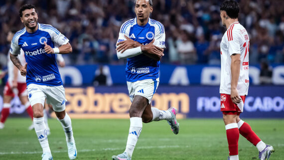 Matheus Pereira em ação pelo Cruzeiro. (foto: Gustavo Aleixo / Cruzeiro.)