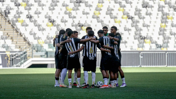 Galinho é o único representante mineiro entre os 4 semifinalistas do Brasileirão Sub-17 (foto: Fabio Pinel / Atlético)