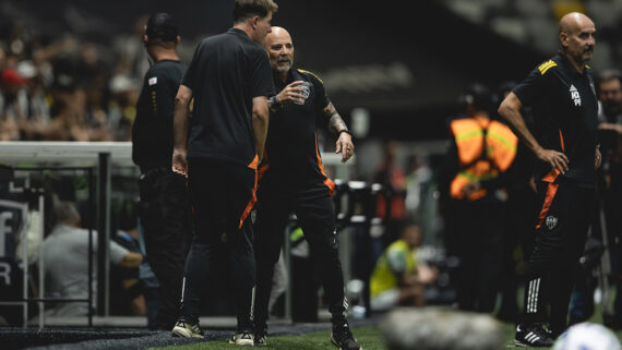 Sampaoli no empate em 0 x 0 com o Juventude na Arena MRV. (foto: Pedro Souza / Atlético)