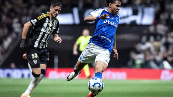 Kaio Jorge em ação contra o Atlético-MG. (foto: Gustavo Aleixo/Cruzeiro.)