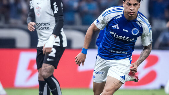 Kaio Jorge brilha em vitória do Cruzeiro. (foto: Gustavo Aleixo / Cruzeiro.)