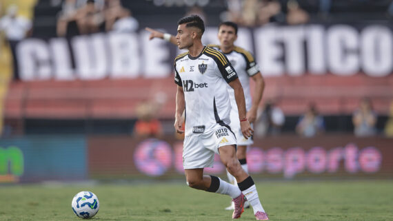 Fausto Vera deverá sair do Atlético (foto: Pedro Souza / Atlético)