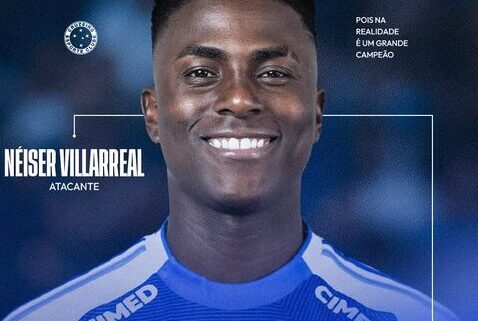 Néiser Villarreal é oficialmente anunciado pelo Cruzeiro. (foto: Gustavo Aleixo / Cruzeiro.)